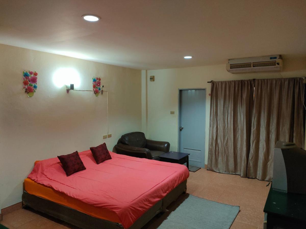 Thai Smile Serviced Appartments Nong Prue Buitenkant foto