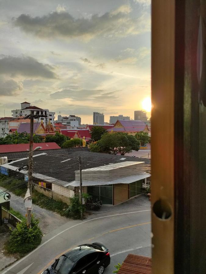 Thai Smile Serviced Appartments Nong Prue Buitenkant foto